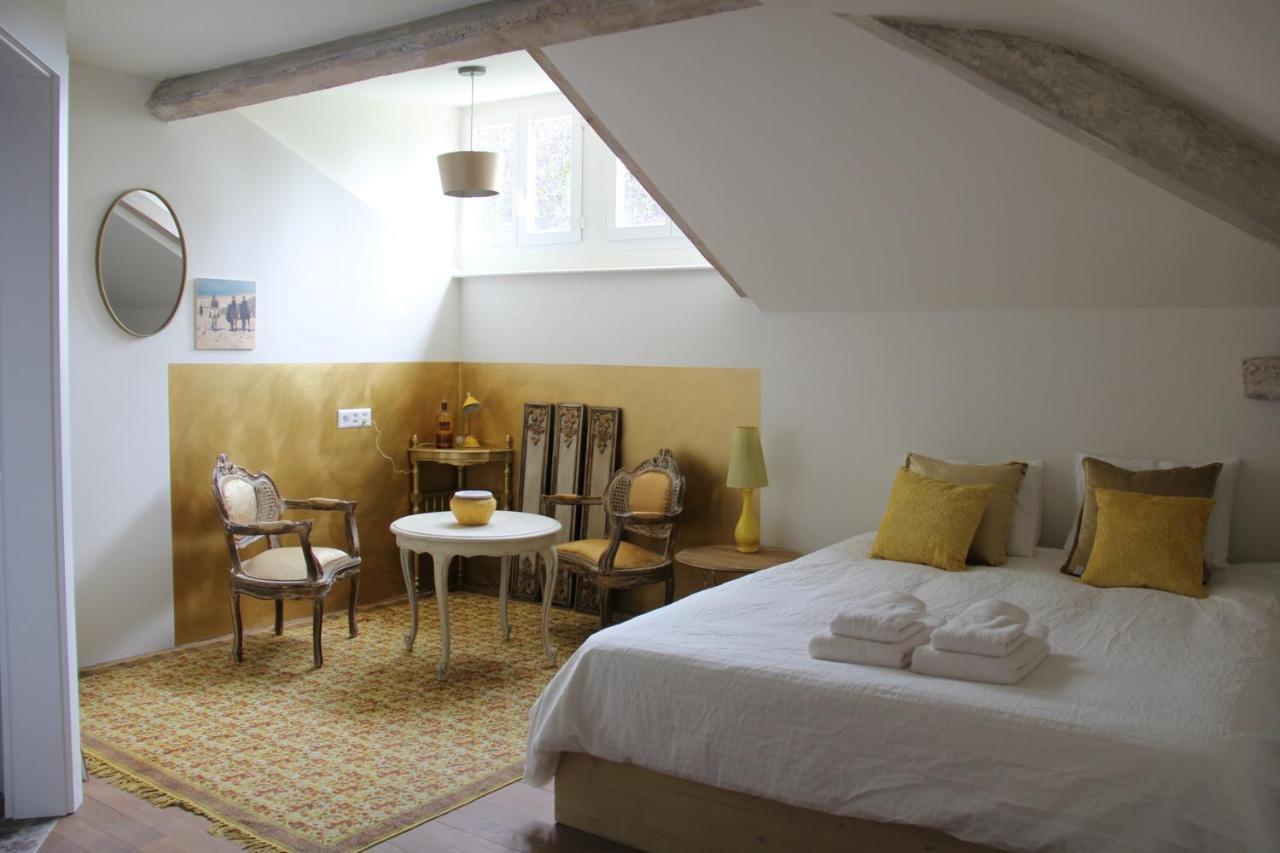 Le Relais Du Doubs En Bourgogne Bed and Breakfast Ciel Kamer foto